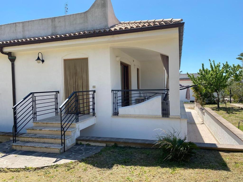 Casa Vacanze Rinaldi Mattinata Exterior photo